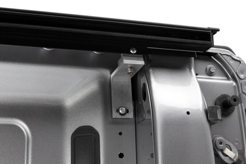 
                      
                        Roll-N-Lock 2019 RAM 1500 65-1/2in M-Series Retractable Tonneau Cover
                      
                    