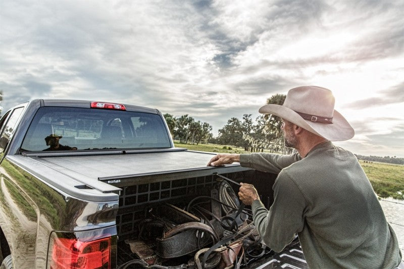 Roll-N-Lock 14-18 Chevy Silverado/Sierra 1500 SB 77-3/8in Cargo Manager