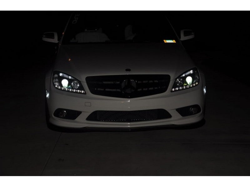 
                      
                        Spyder Mercedes Benz C-Class 08-11 Projector Headlights Halogen - DRL Blk PRO-YD-MBW20408-DRL-BK
                      
                    