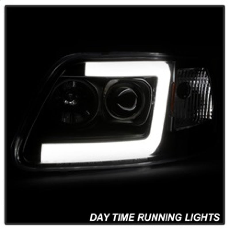 
                      
                        Spyder 97-03 Ford F-150 (After 6/1997) Light Bar Projector Headlights - Blk (PRO-YD-FF15097V2-LB-BK)
                      
                    