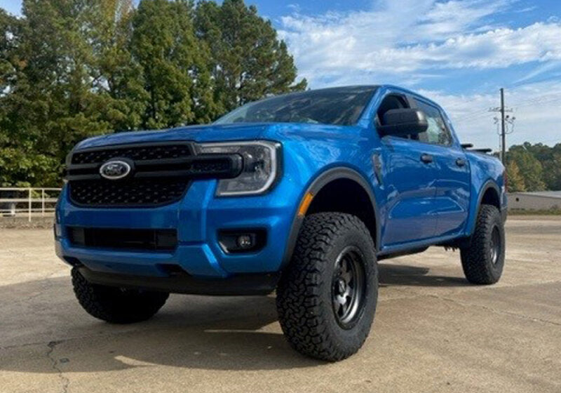 
                      
                        Superlift 2024+ Ford Ranger 2.5in Leveling Kit
                      
                    