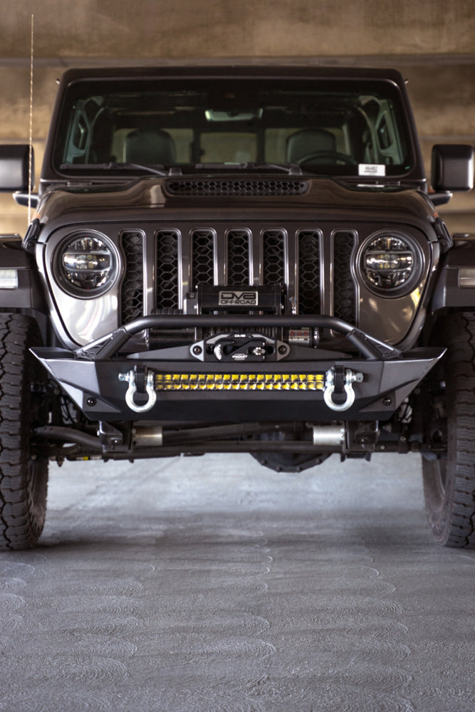 
                      
                        DV8 Offroad 07-23 Jeep Wrangler JK/JL & Gladiator JT FS-1 Series Stubby Front Bumper
                      
                    