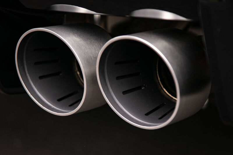 
                      
                        HKSTUDIE EXHAUST for BMW G80/G82 Comp
                      
                    