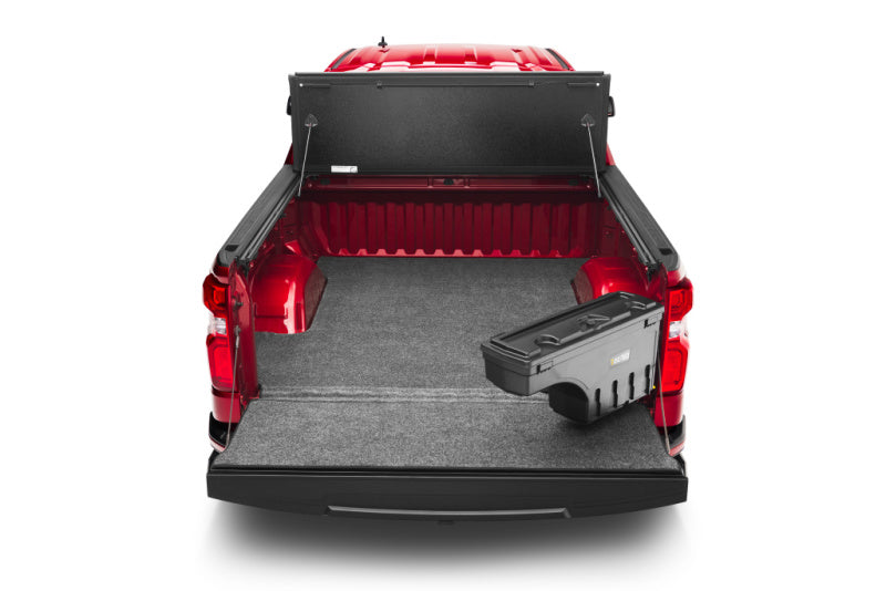 
                      
                        UnderCover 07-18 Chevy Silverado 1500 (19 Legacy) Passengers Side Swing Case - Black Smooth
                      
                    