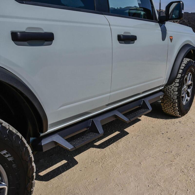 
                      
                        Westin/HDX 2021+ Ford Bronco Drop Nerf Step Bars - Textured Black
                      
                    