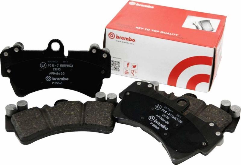 Brembo 92-93 Mercedes-Benz 300SD Premium NAO Ceramic OE Equivalent Pad - Front