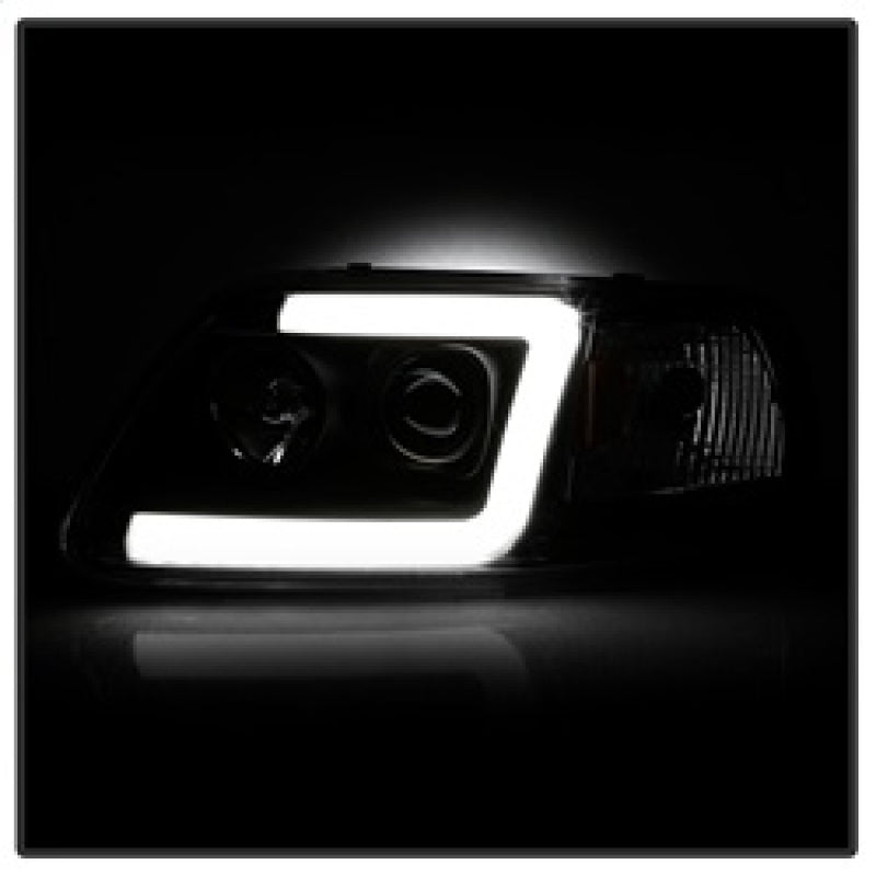 
                      
                        Spyder 97-03 Ford F-150 (After 6/1997) Light Bar Projector Headlights - Blk (PRO-YD-FF15097V2-LB-BK)
                      
                    