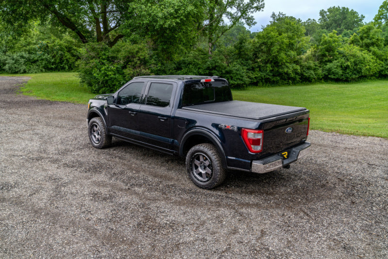 
                      
                        Extang 2024 Toyota Tacoma (5ft Bed) Trifecta e-Series
                      
                    