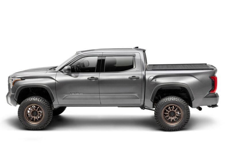 
                      
                        Retrax 2022 Toyota Tundra Regular & Double Cab 6.5ft Bed w/ Deck Rail System RetraxPRO XR
                      
                    